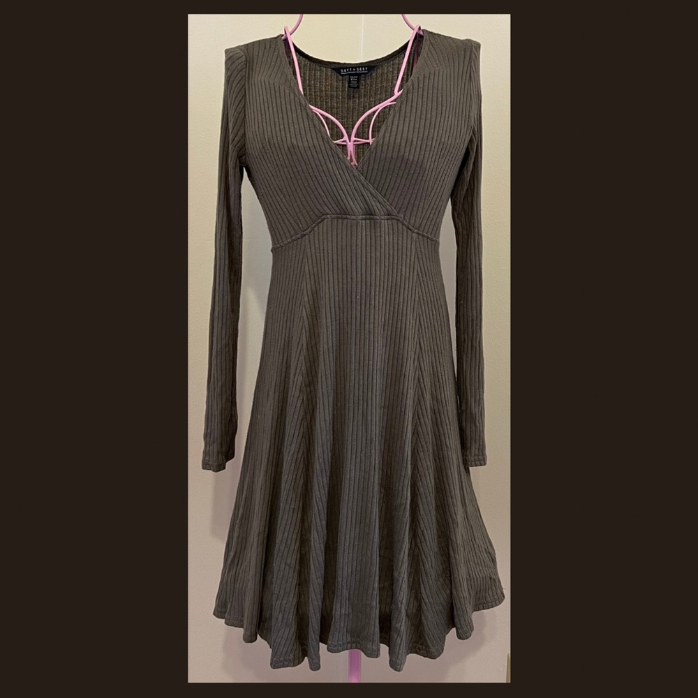 American Eagle Soft & Sexy Dress